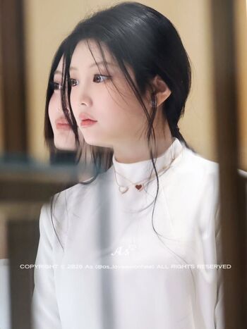Full leaked Wonhee page private photo