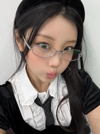 Full leaked Wonhee page private photo
