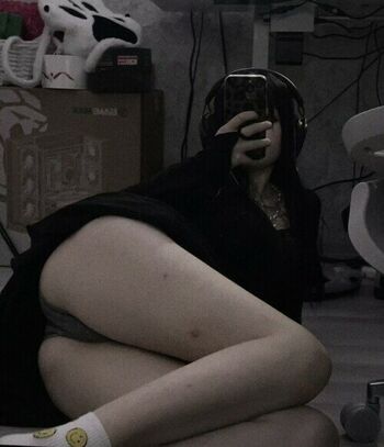 Full leaked Woozixc private photo