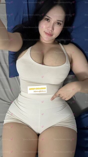 Full leaked Wulannukhty private photo
