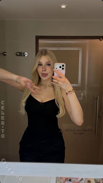 Full leaked Xmiaa private photo