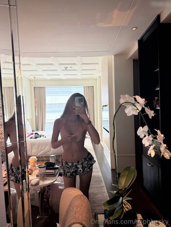 Full leaked Xopha private photo