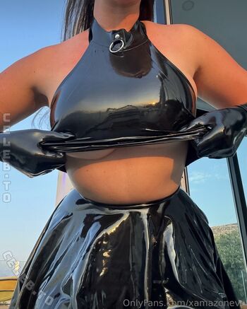 Full leaked Xamazoneve private photo