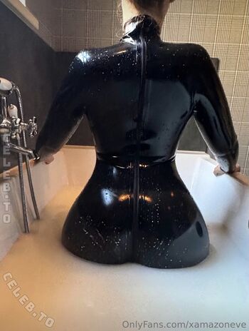Full leaked Xamazoneve private photo