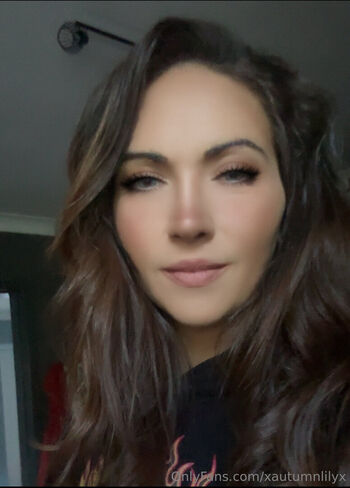 Full leaked Xautumnlilyx private photo