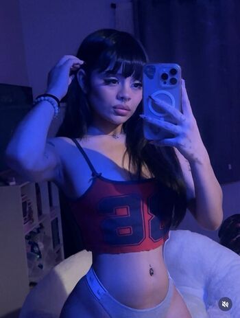 Full leaked Xclusivemelll private photo