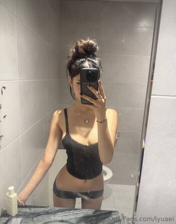 Full leaked Xeiyza page private photo