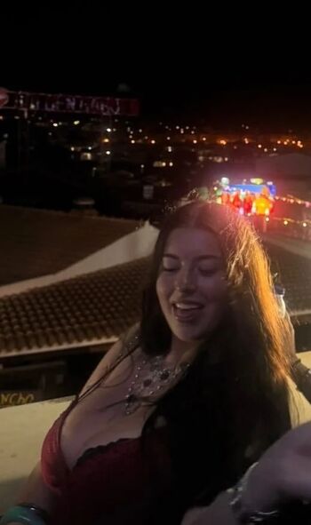 Full leaked Xemilyhayess page private photo