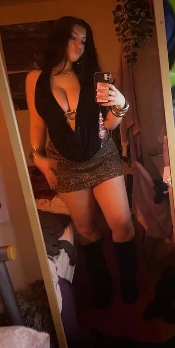 Full leaked Xemilyhayess private photo