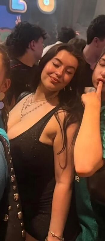 Full leaked Xemilyhayess private photo
