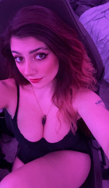 Full leaked Xemsly page private photo