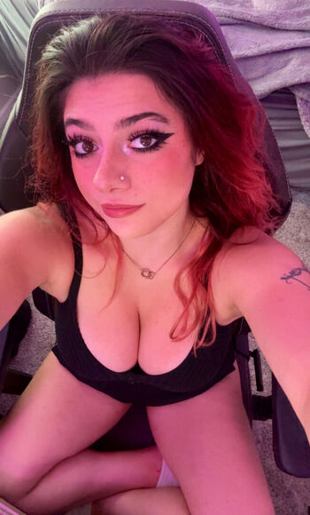 Full leaked Xemsly page private photo
