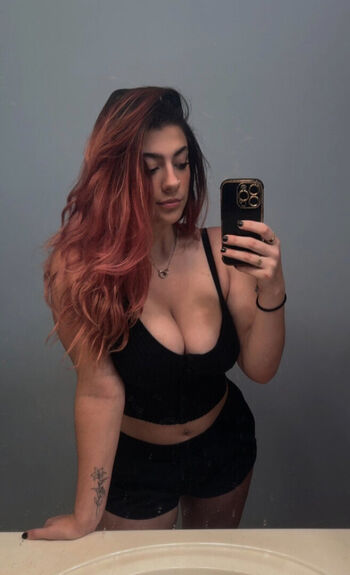 Full leaked Xemsly private photo