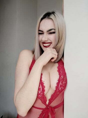 Full leaked Xenia model private photo