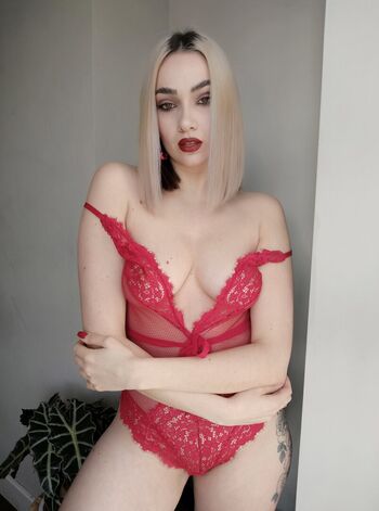 Full leaked Xenia model private photo