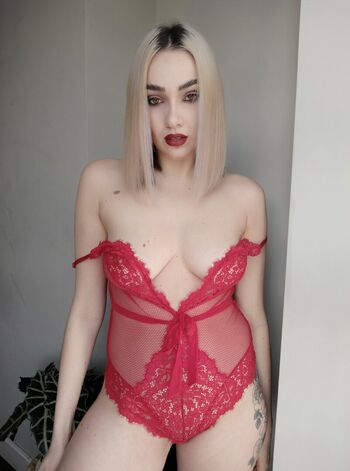Full leaked Xenia model private photo