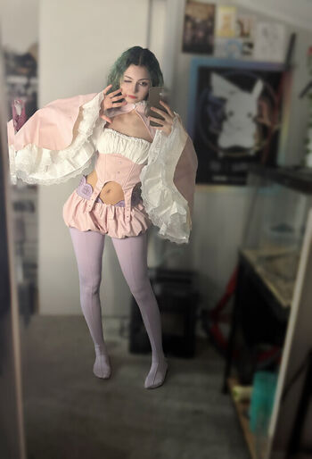 Full leaked Xenluvsmiku private photo