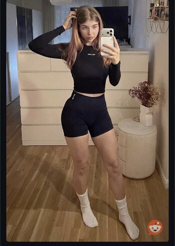 Full leaked Xfibii private photo