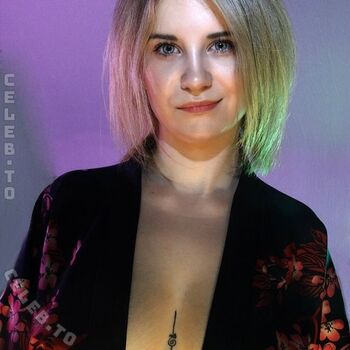Full leaked Xfiine private photo
