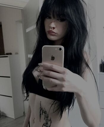 Full leaked Xiavampire private photo
