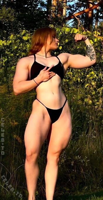 Full leaked Xinia private photo