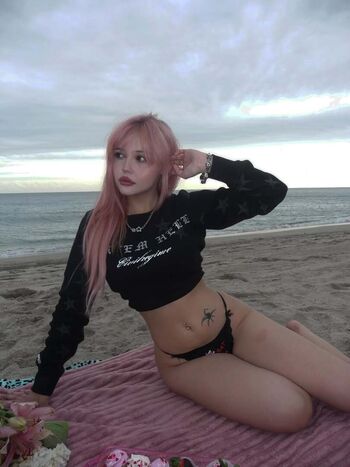 Full leaked Xizzxy private photo