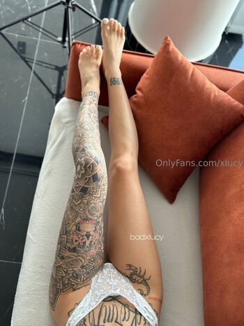Full leaked Xlucy  page private photo