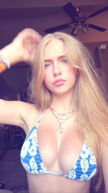 Full leaked Xogravie private photo