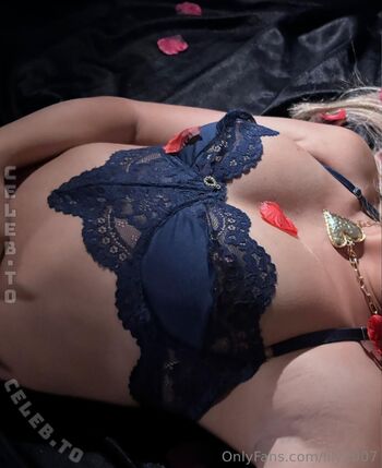 Full leaked Xolilyafterdark private photo