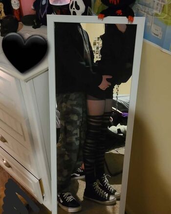 Full leaked Xombunni private photo