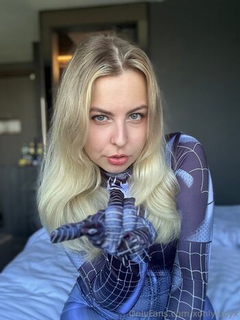 Full leaked Xonlylucyx private photo