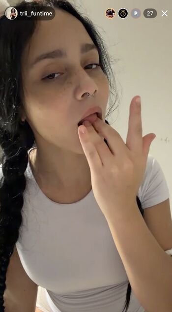Full leaked Xotrii private photo