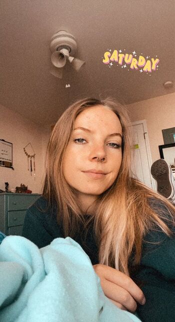 Full leaked Xoxoivymoon private photo