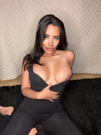 Full leaked Xsofiaxoxox private photo