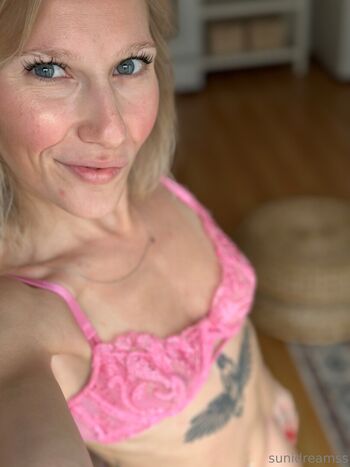 Full leaked Xsunidreamsso private photo