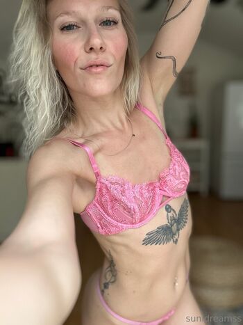 Full leaked Xsunidreamsso private photo