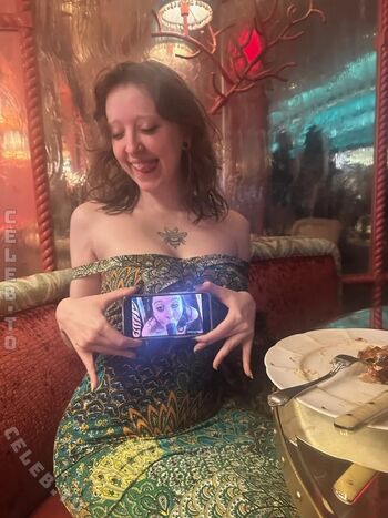Full leaked Xsunsub private photo
