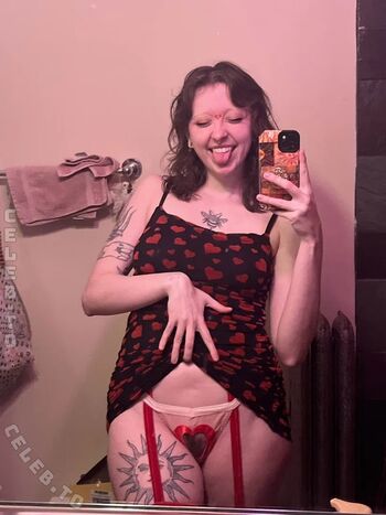 Full leaked Xsunsub private photo