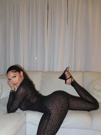 Full leaked Xttiona page private photo