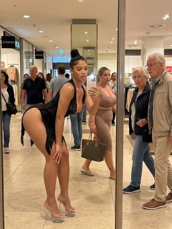 Full leaked Xttiona private photo
