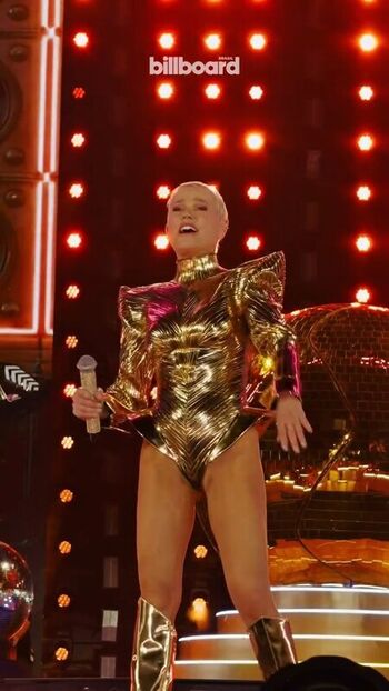 Full leaked Xuxa meneghel page private photo