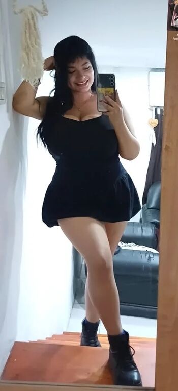 Full leaked Yael private photo