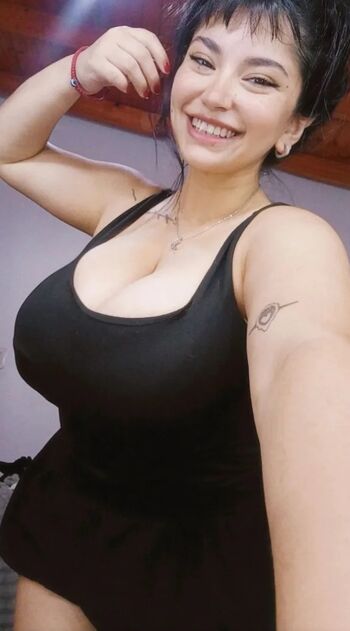 Full leaked Yael private photo