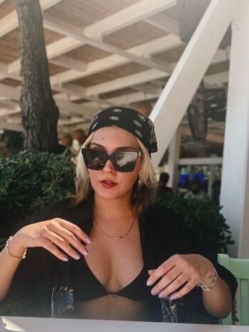 Full leaked Yagmur dilaveroglu page private photo