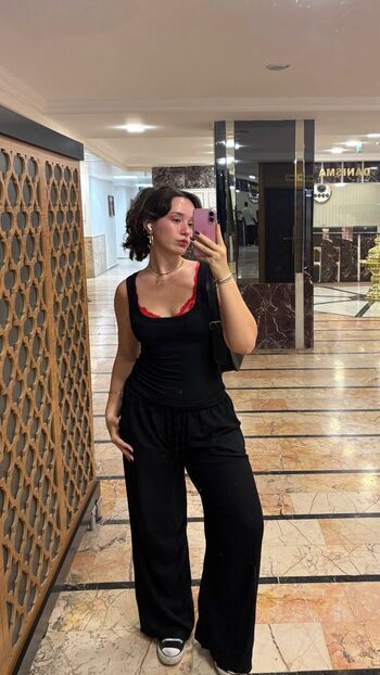 Full leaked Yagmur simsek private photo