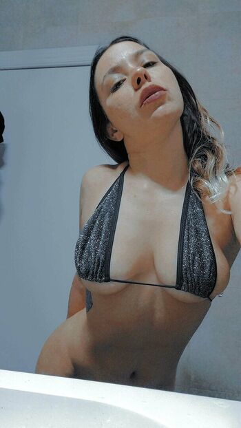 Full leaked Yamila private photo