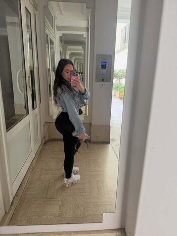 Full leaked Yamina m private photo