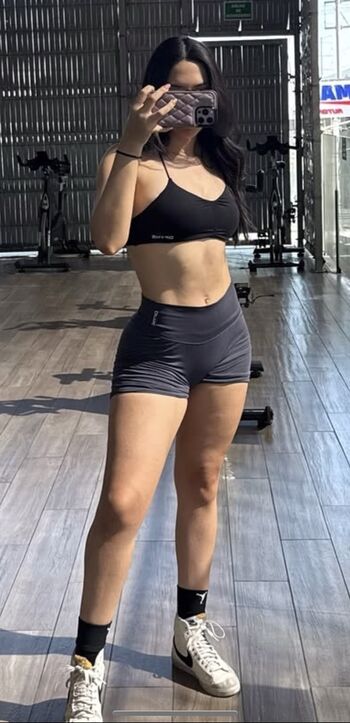 Full leaked Yamirootz private photo