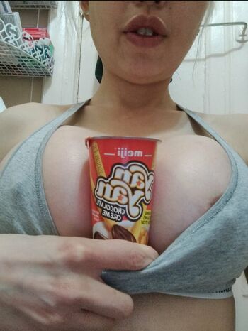 Full leaked Yan model private photo