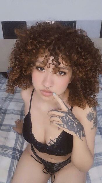 Full leaked Yanecb private photo
